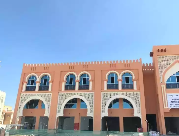 تجاري عقار جاهز غير مفروش متجر  للإيجار في السد , الدوحة #9130 - 1  صورة 